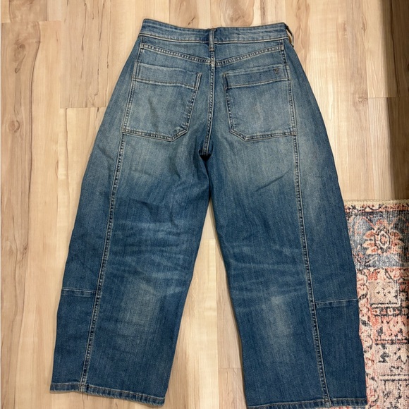 Pilcro Barrel Denim Jeans - Picture 3 of 3